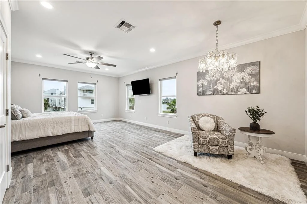 Photo of 430 Amanda Circle