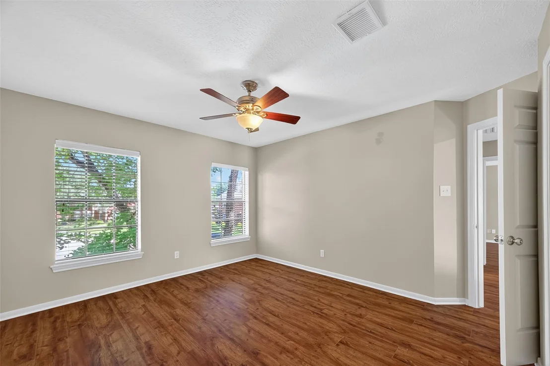 Photo of 1903 Hillside Oak Lane