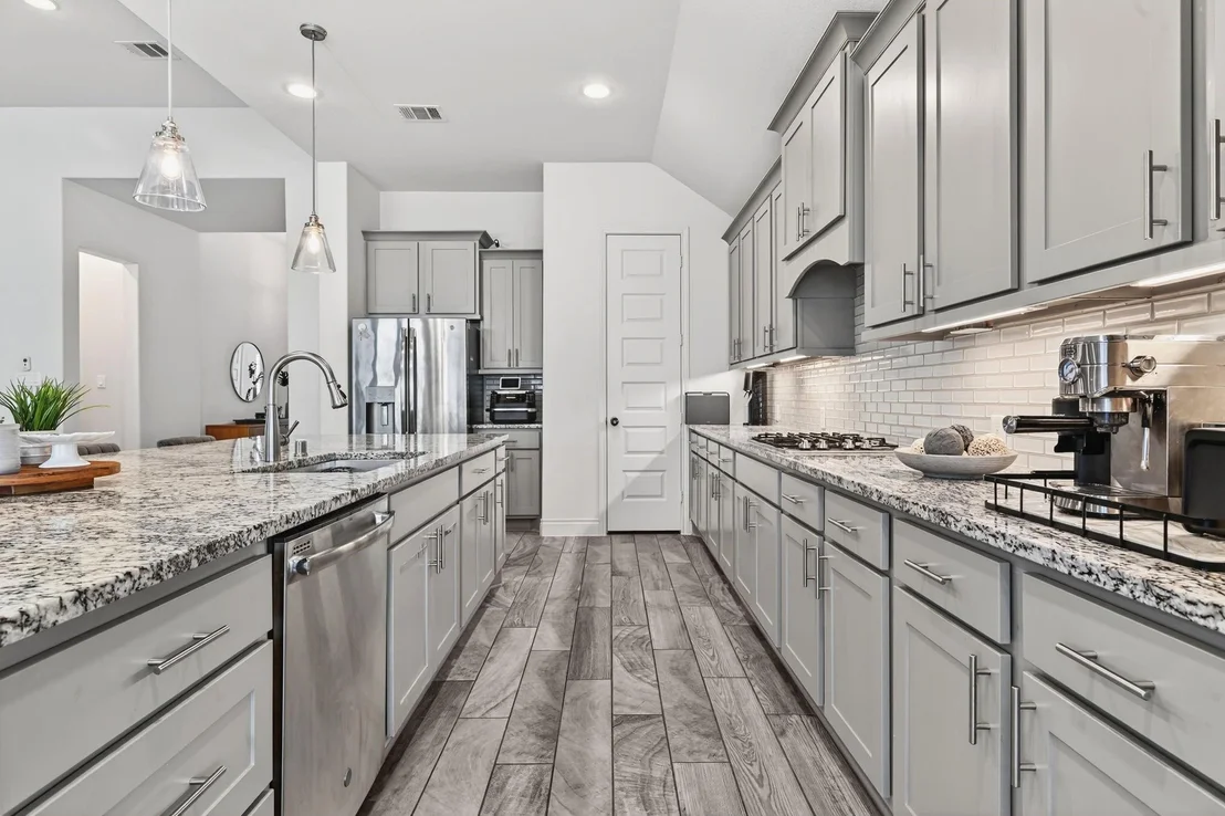 Photo of 25121 Pinebrook Grove Lane