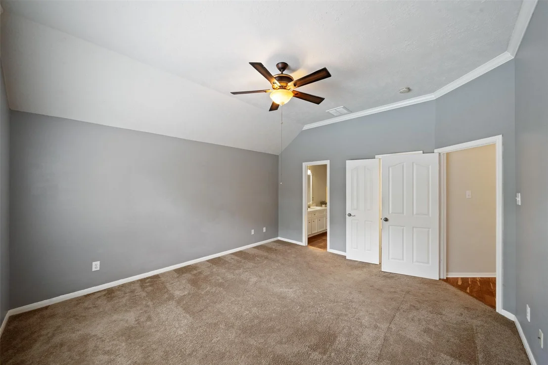 Photo of 24927 Butterwick Drive