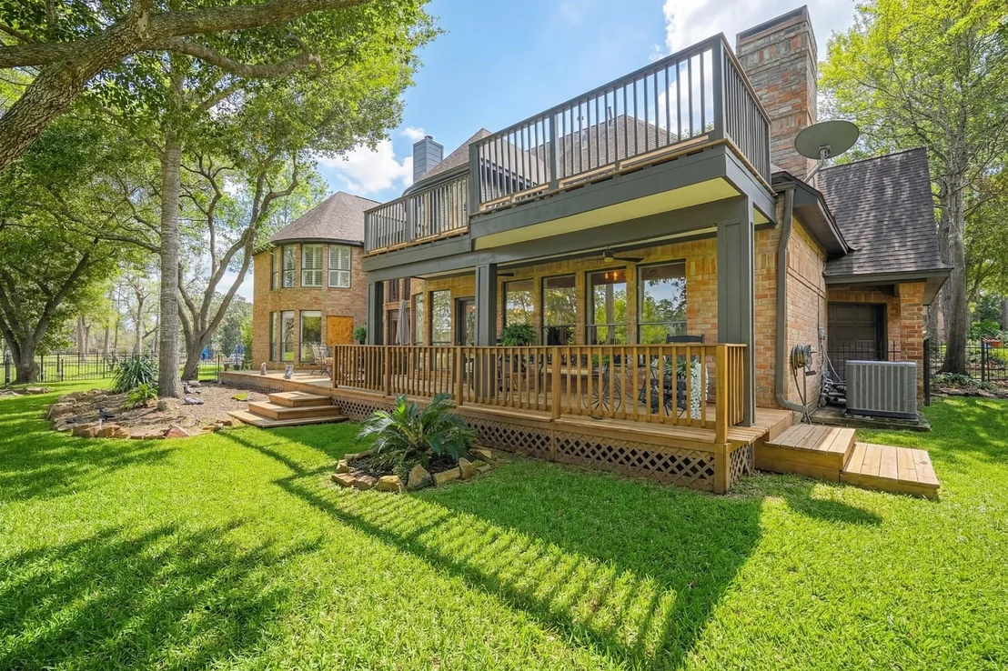 Photo of 24710 Creekview Drive