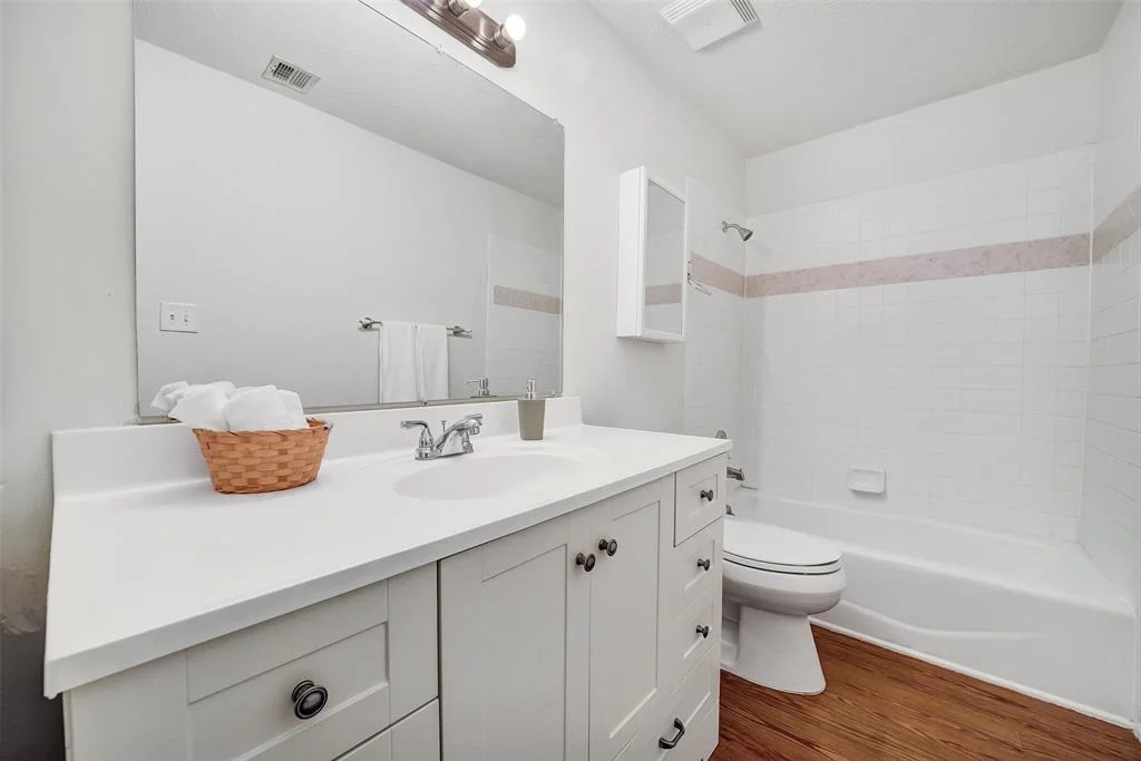 Photo of 1123 Comstock Springs Drive