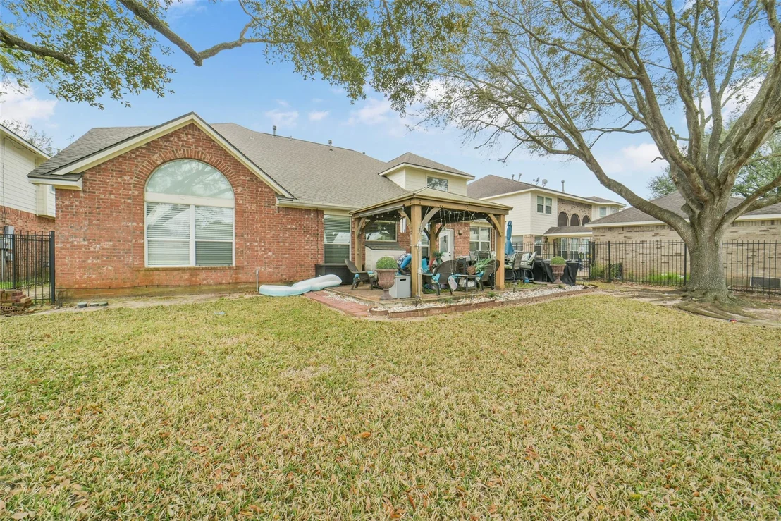 Photo of 2103 Blue Water Bay Drive
