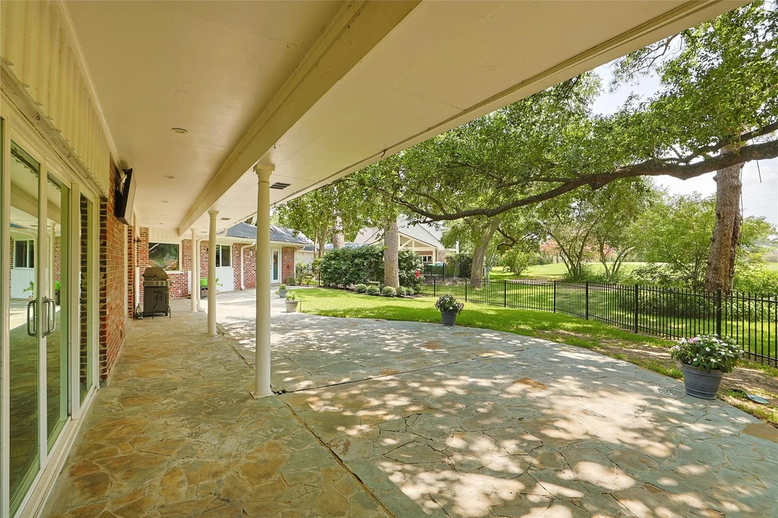 Photo of 5911 Masters Drive