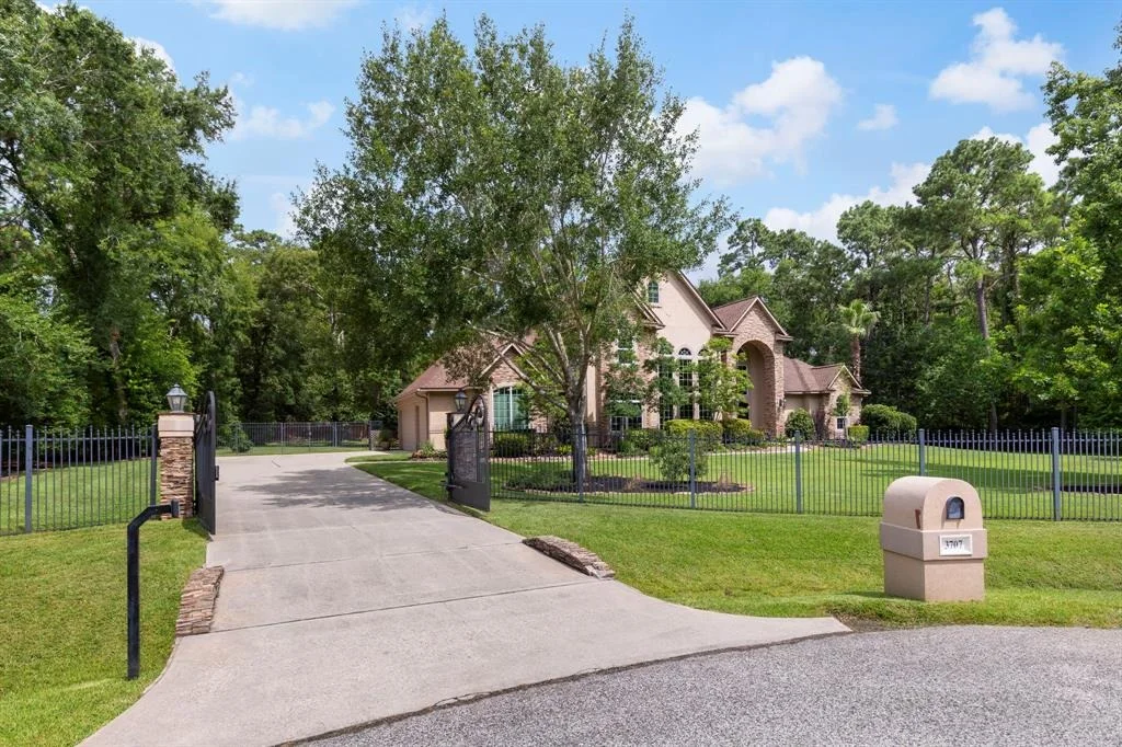 Photo of 3707 Birnham Bend Circle
