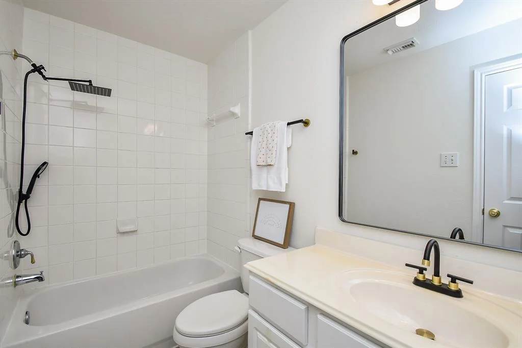 Photo of 9405 Sundance Drive