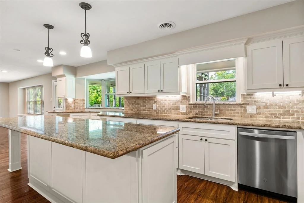Photo of 802 Stone Mountain Drive
