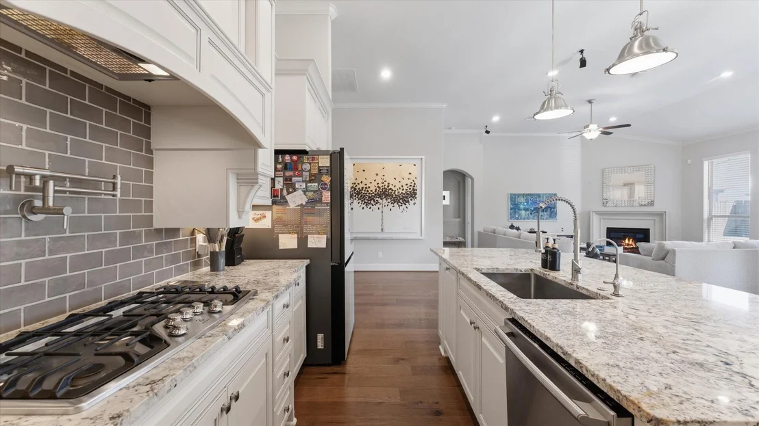 Photo of 8914 Stonebriar Creek Crossing
