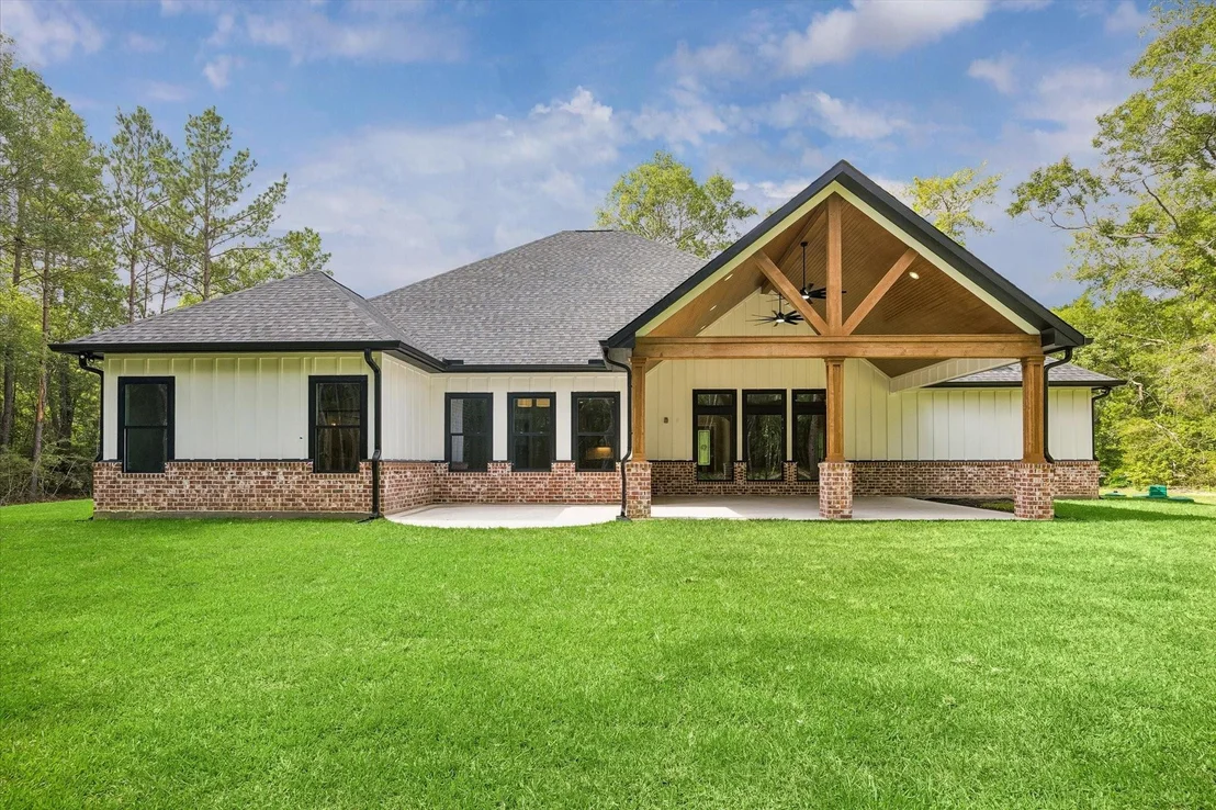 Photo of 8707 Trotter Lane