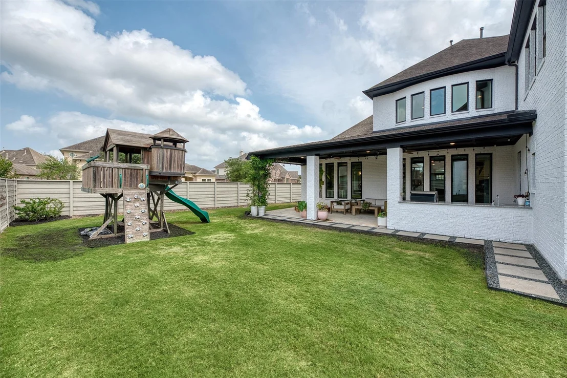 Photo of 2735 Cherry Tree Lane