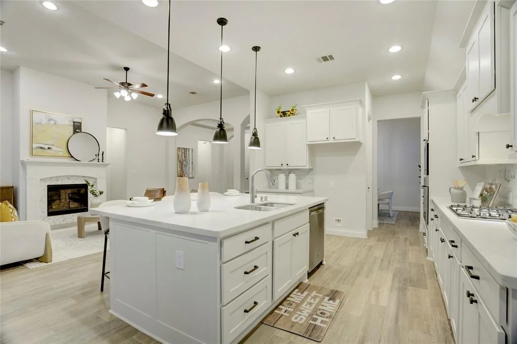 Photo of 10302 Terra Street