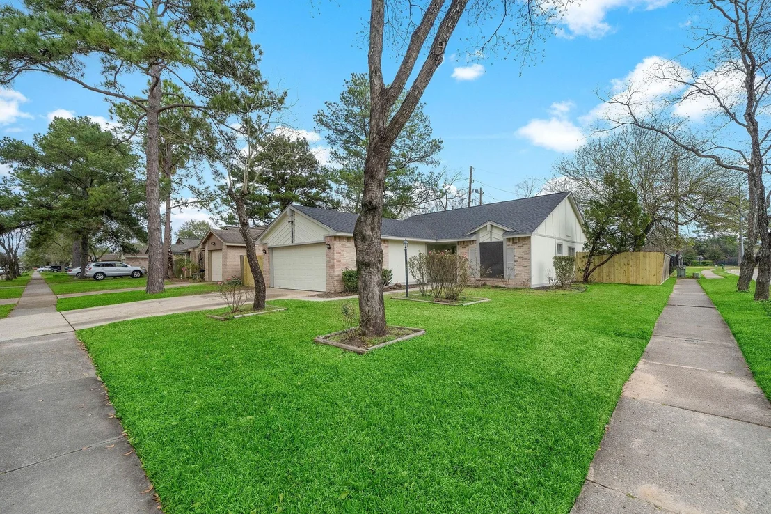 Photo of 12602 Hickory Bend Drive