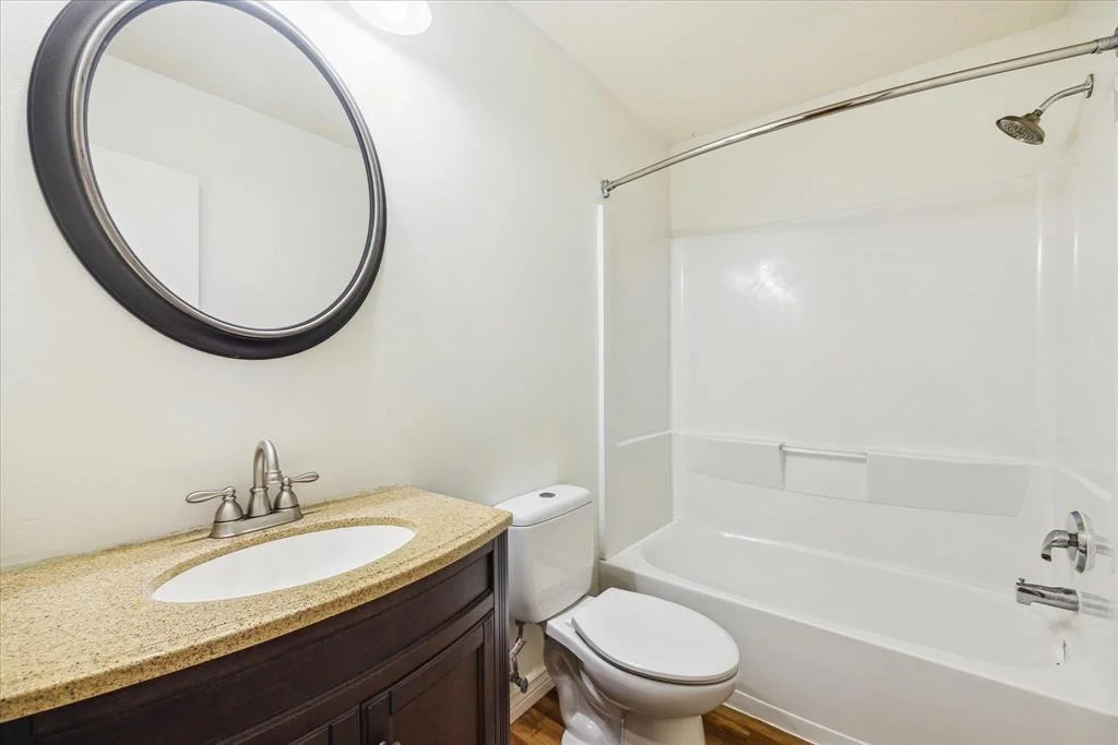 Photo of 1105 Robin Street
