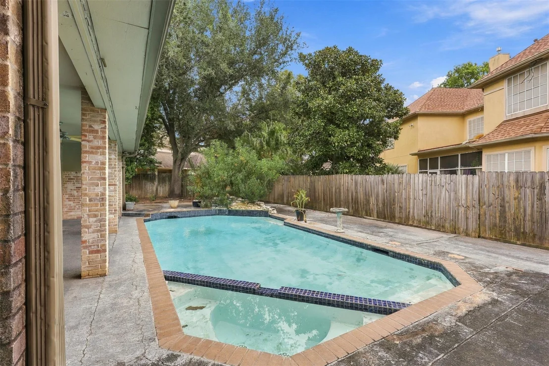 Photo of 12059 S Circle Drive