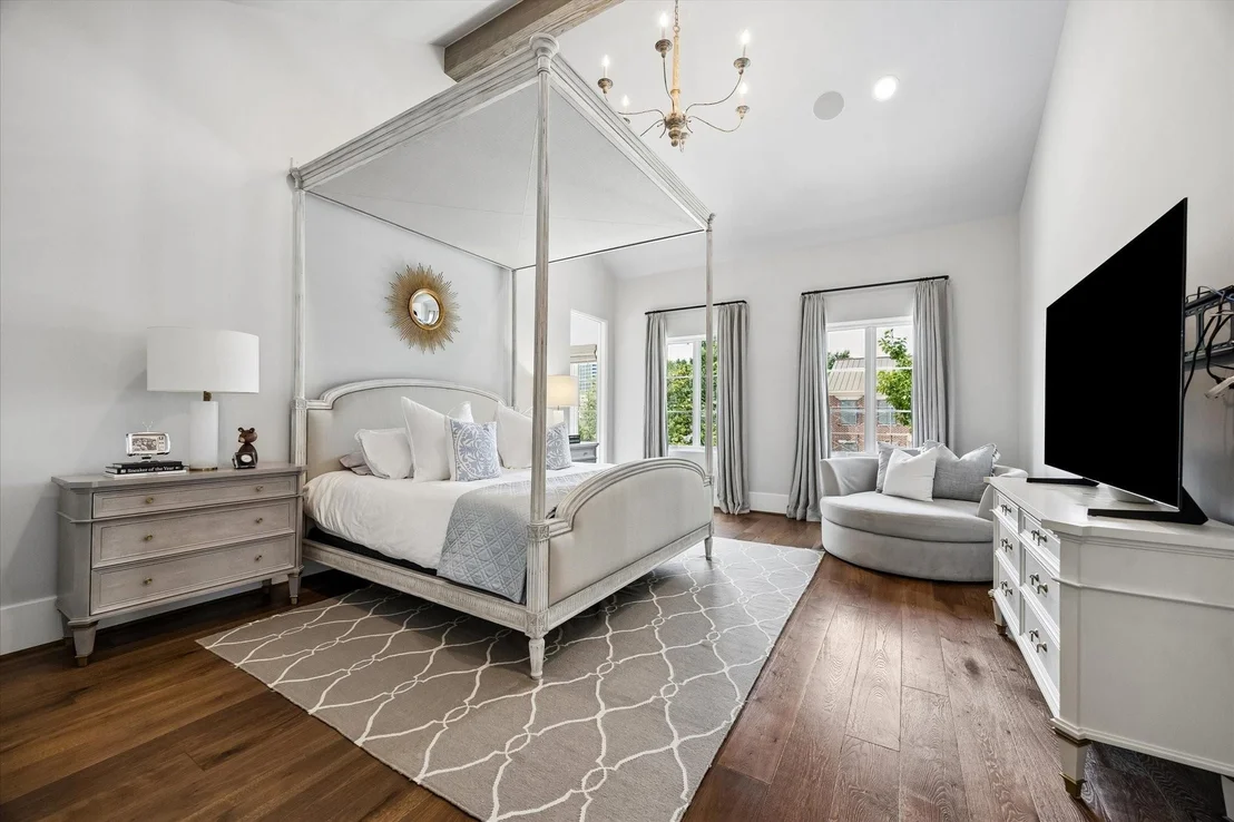 Photo of 3615 Overbrook Lane