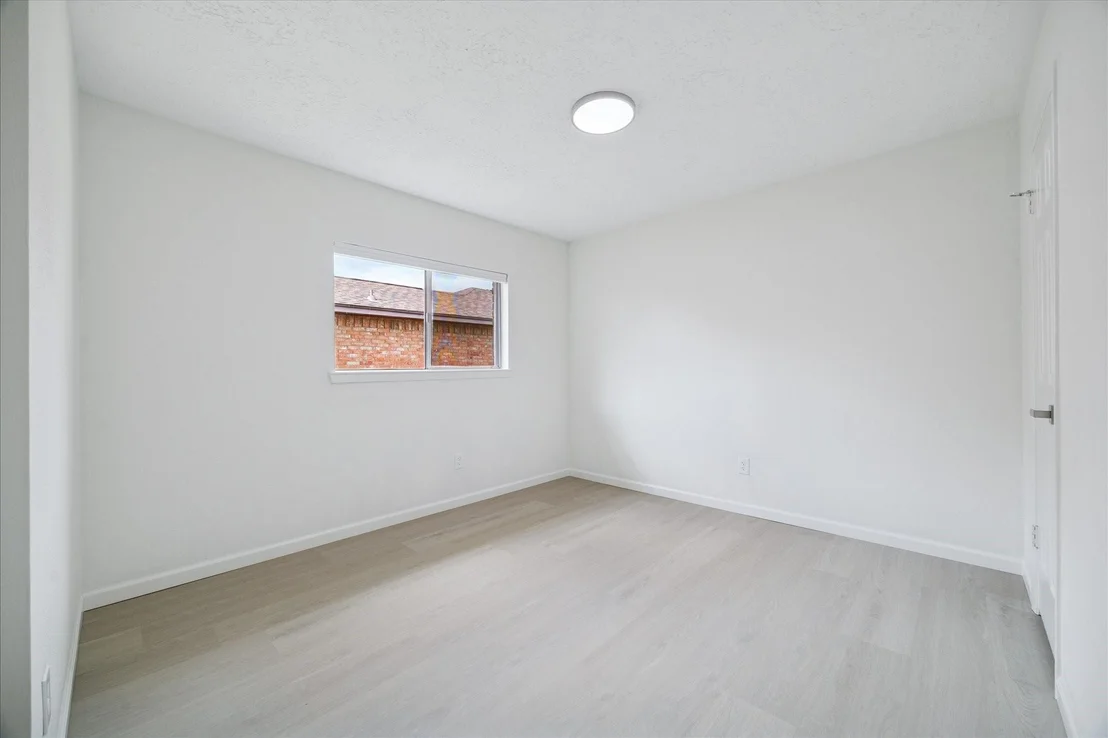 Photo of 9742 Shell Rock Road