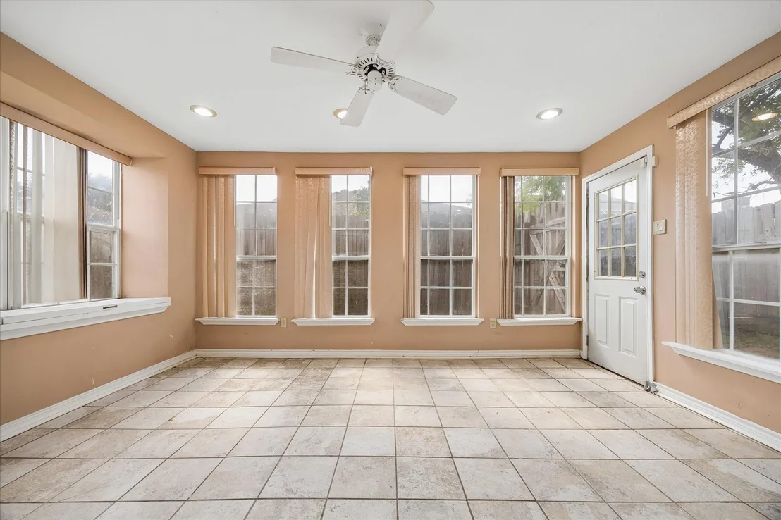 Photo of 4226 Willow Beach Drive