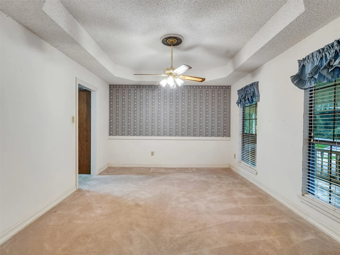 Photo of 185 Lake Drive