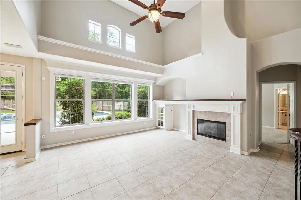Photo of 74 E Beckonvale Circle