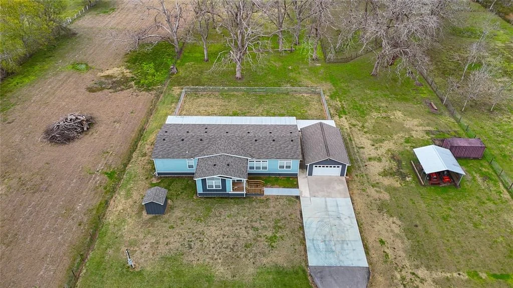Photo of 6228 County Road 42