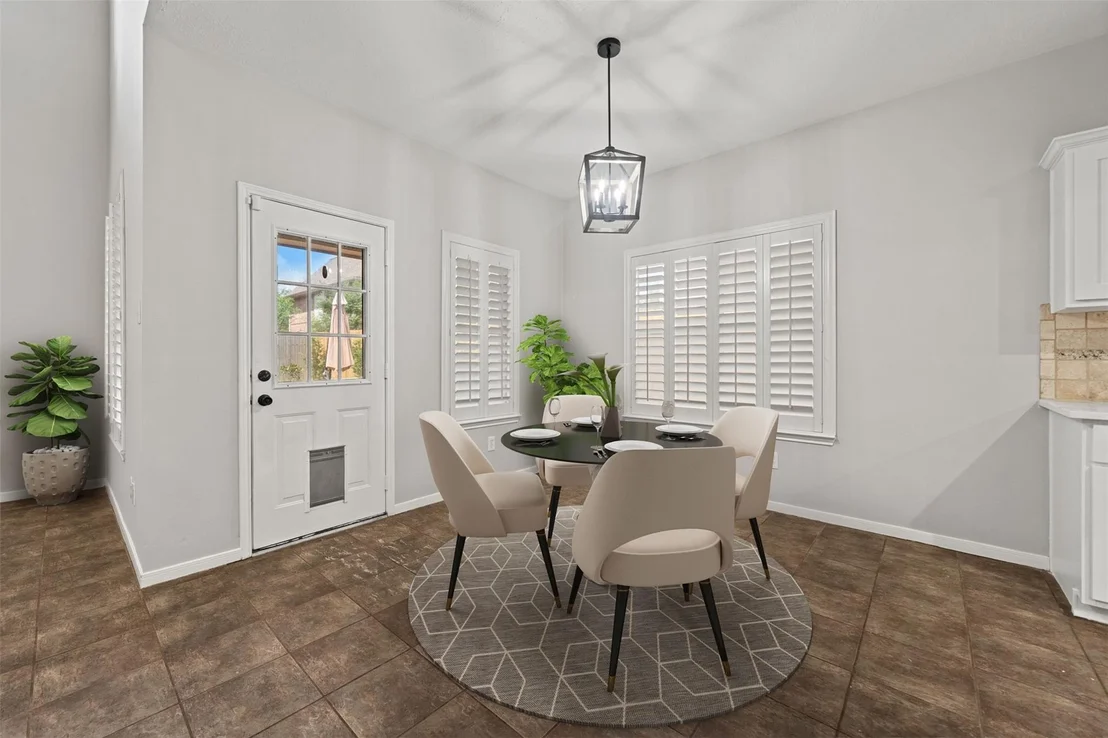 Photo of 1304 Pine Stream Drive S