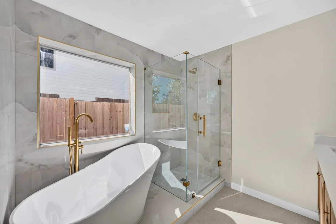 Photo of 2218 Pincher Creek Drive