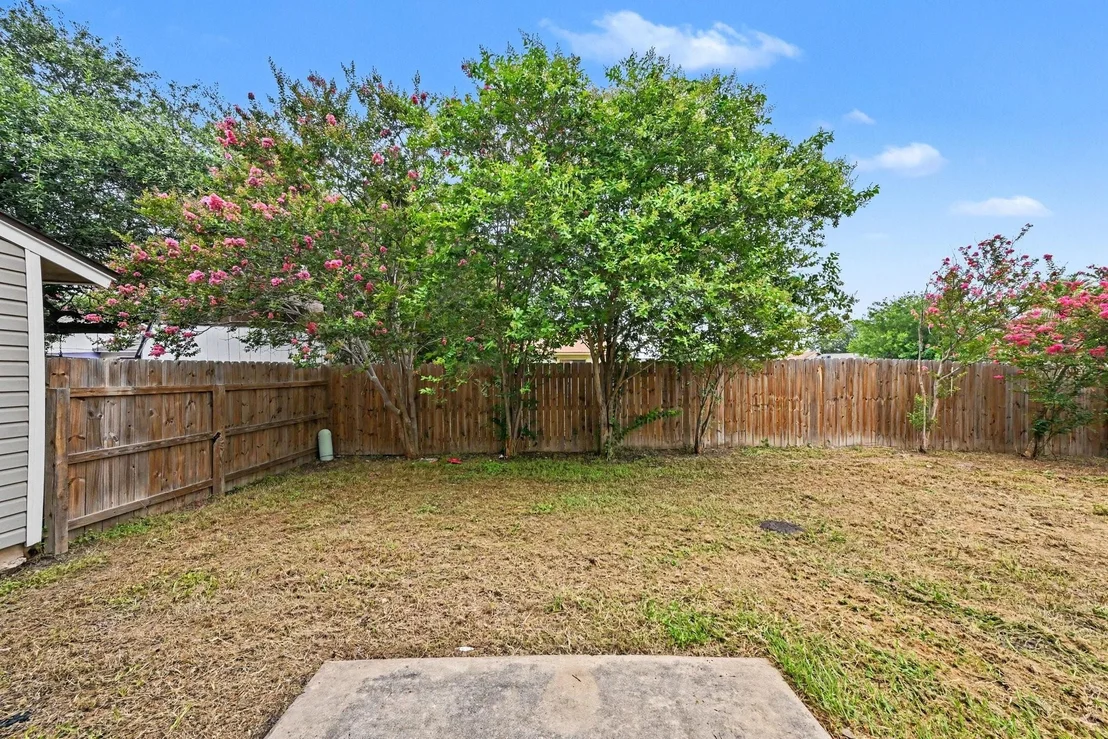 Photo of 8404 Forest Ridge Drive