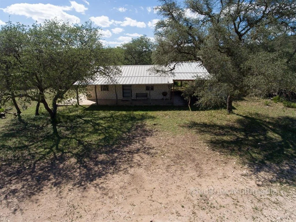 Photo of 8131 Cr 460