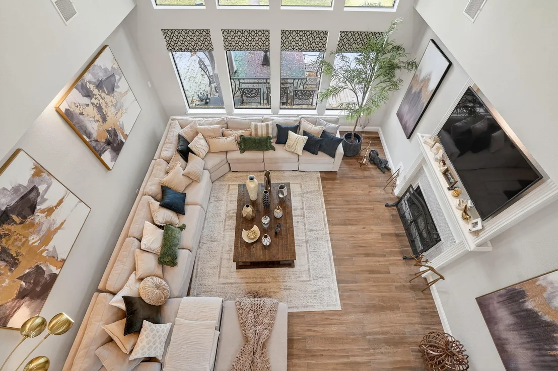Photo of 24710 Creekview Drive