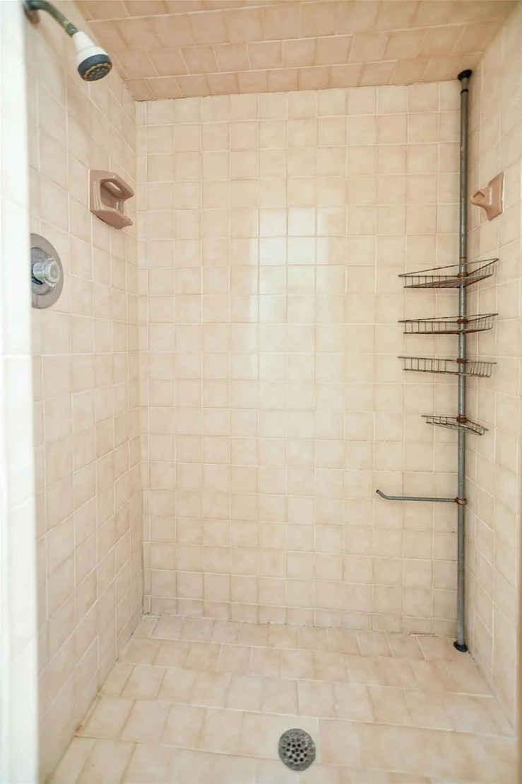 Photo of 1106 Brookhollow Drive