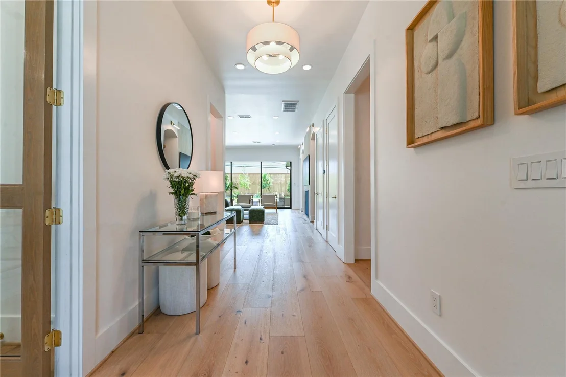 Photo of 1506 Maux Drive