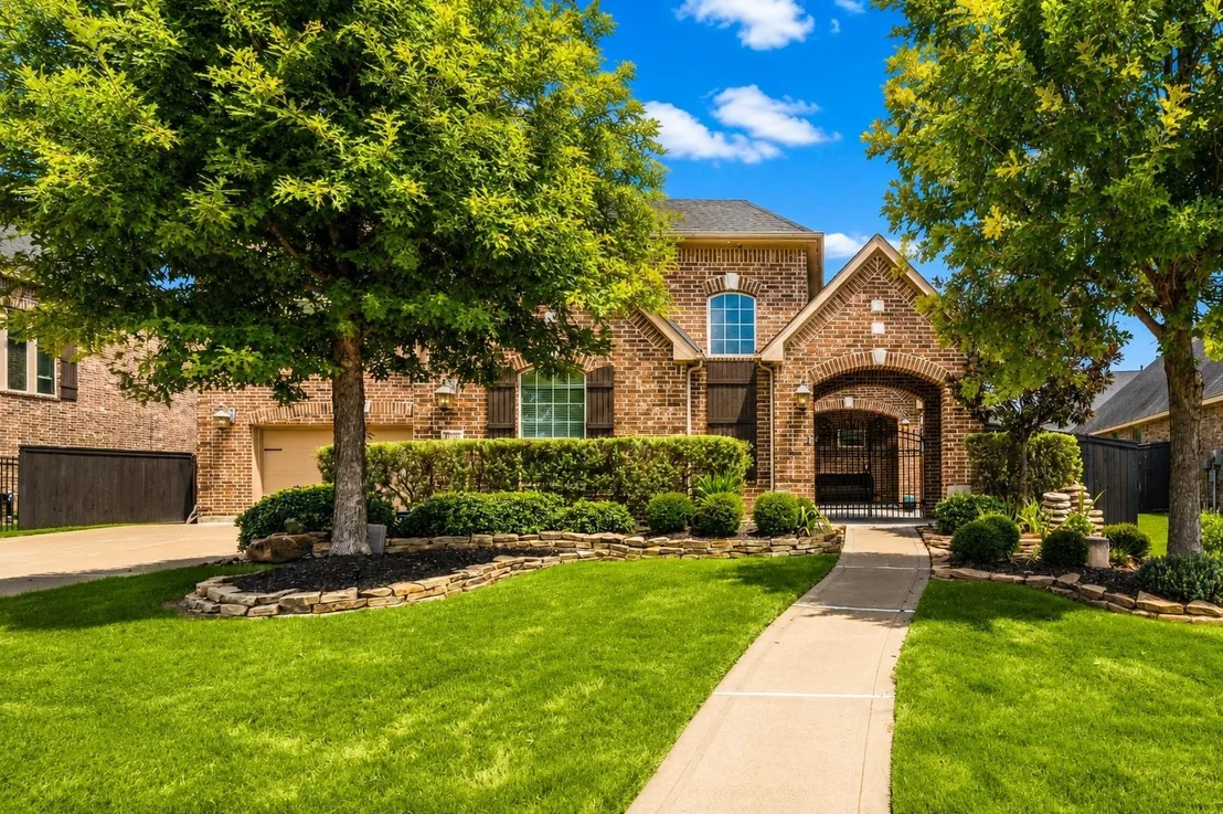 Photo of 1106 River Bow Drive