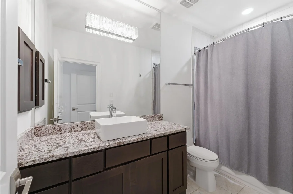 Photo of 63 W Loftwood Circle