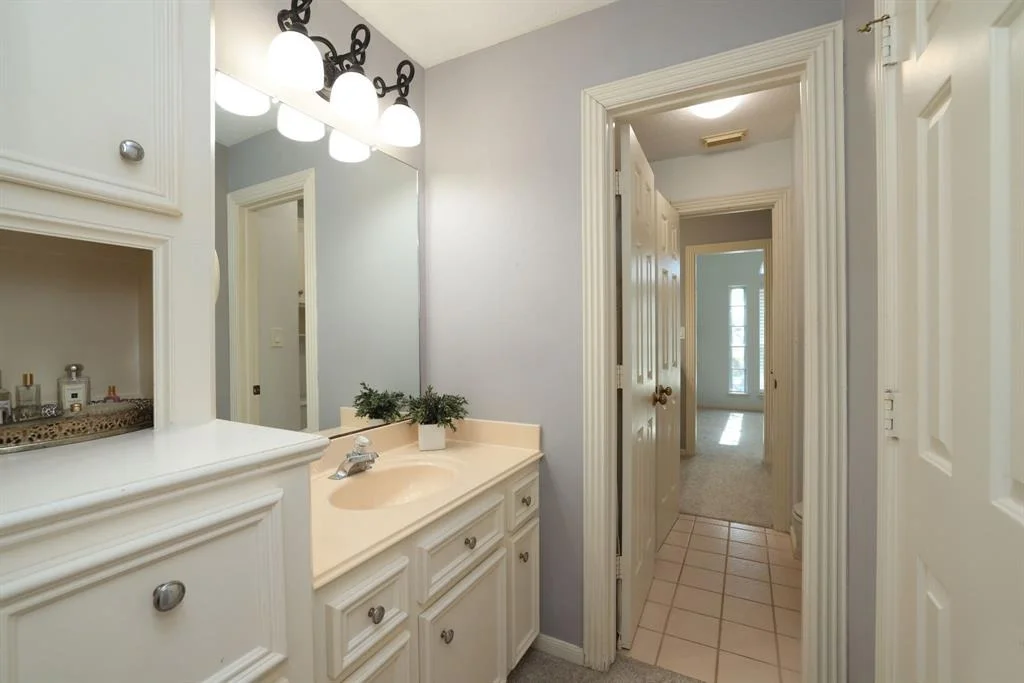 Photo of 17102 Oak Dale Drive