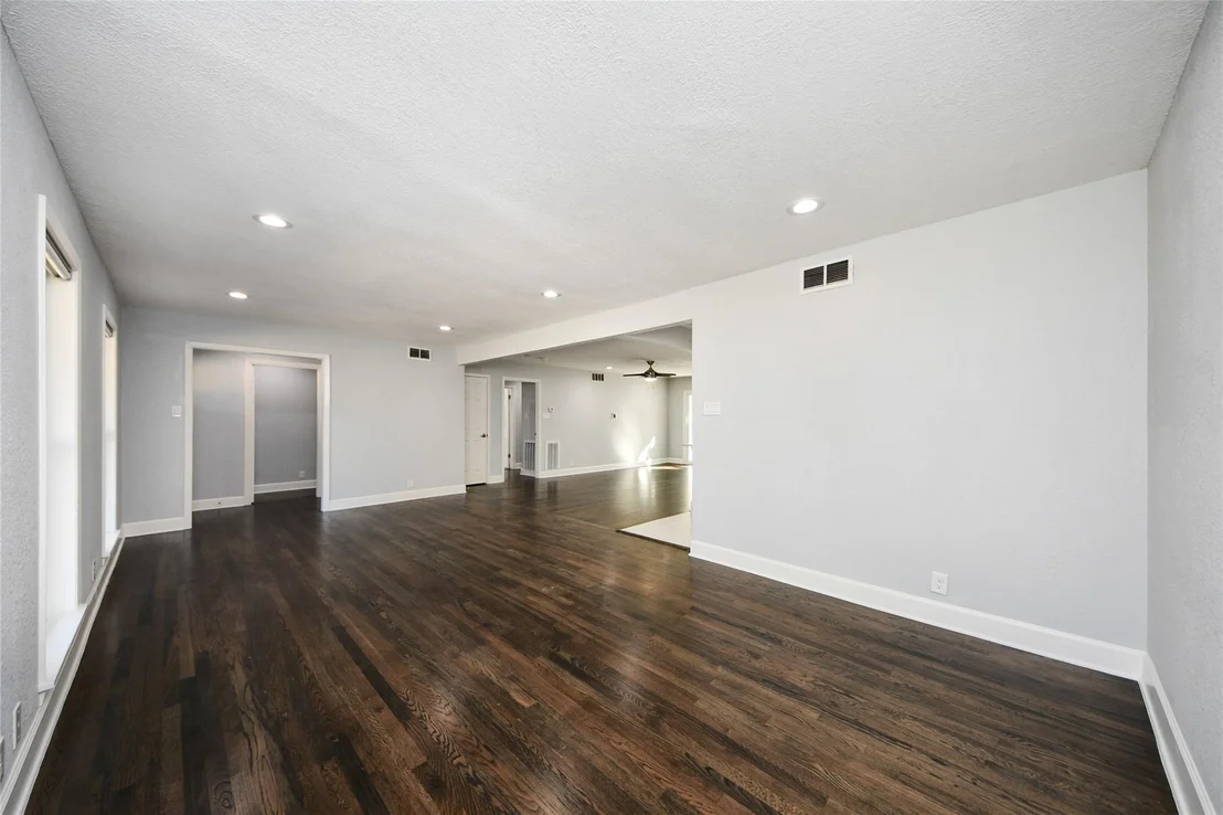 Photo of 5605 Flack Drive