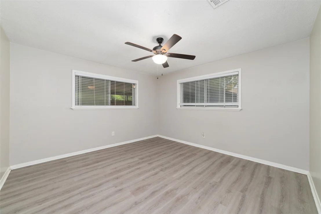 Photo of 23303 Canyon Lake Drive