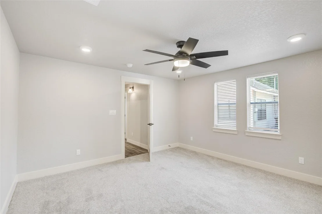 Photo of 214 2nd Street