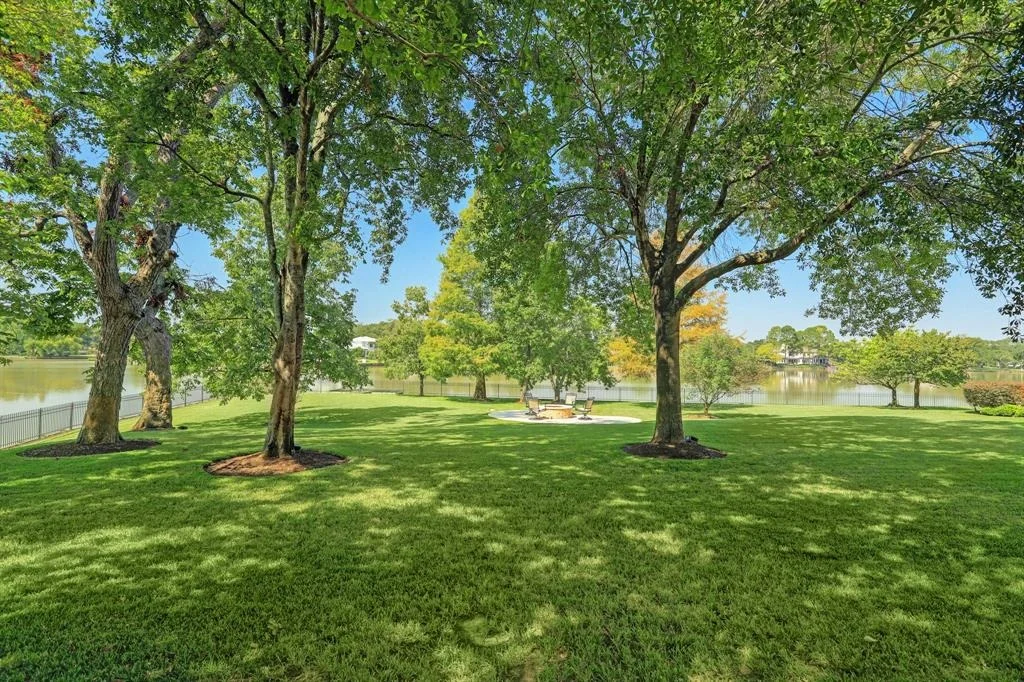 Photo of 11 Paradise Point Drive