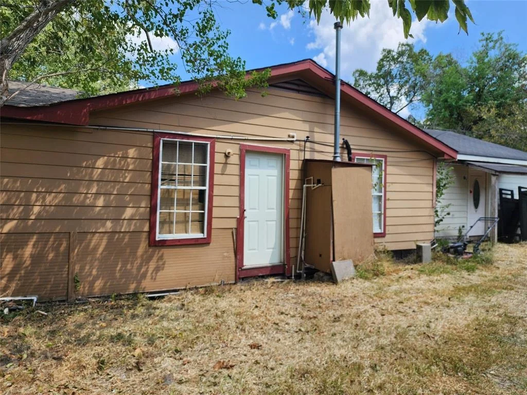 Photo of 5910 Allison Road