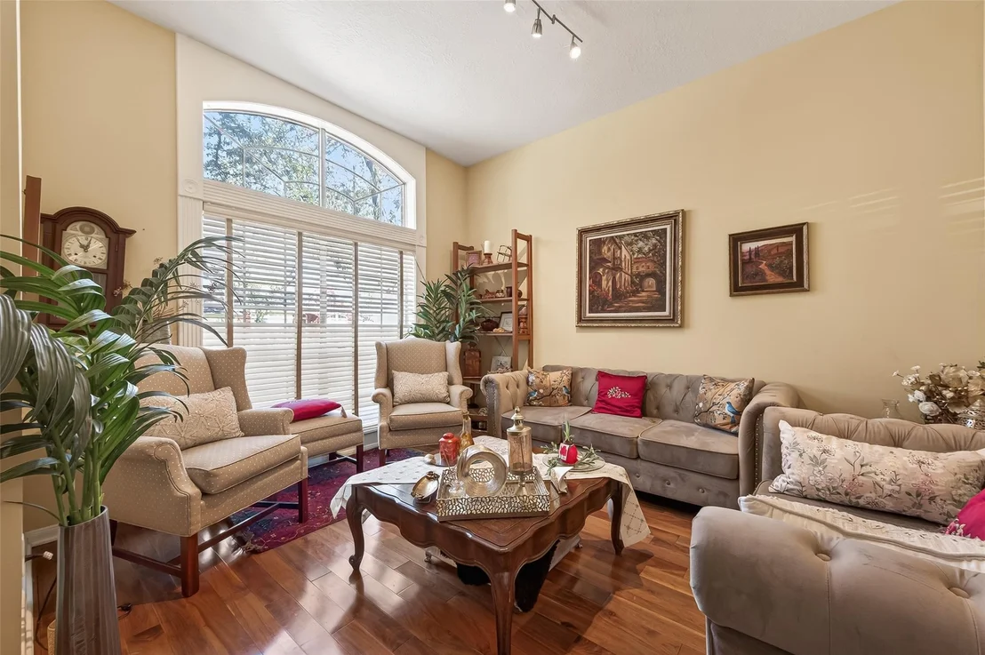 Photo of 3219 Shadowleaf Drive