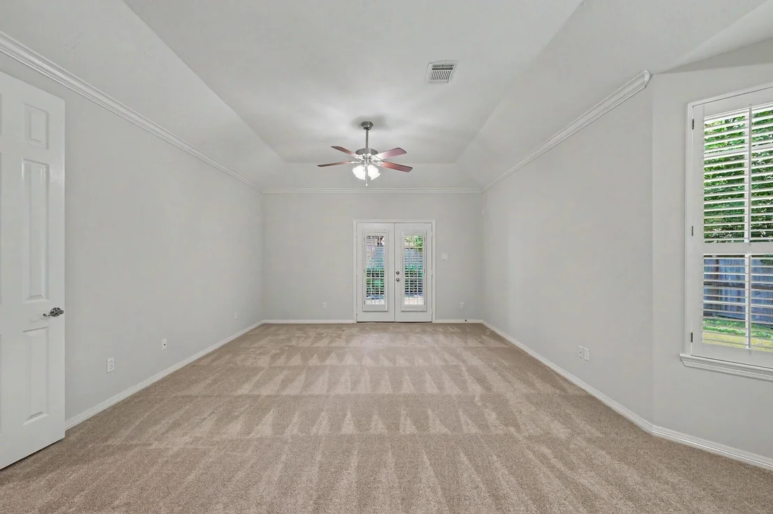 Photo of 22 N Castlegreen Circle