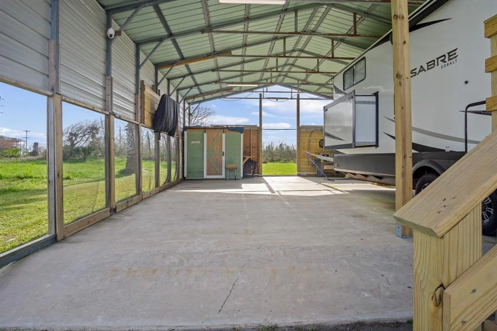 Photo of 1009 Head Hunter Drive