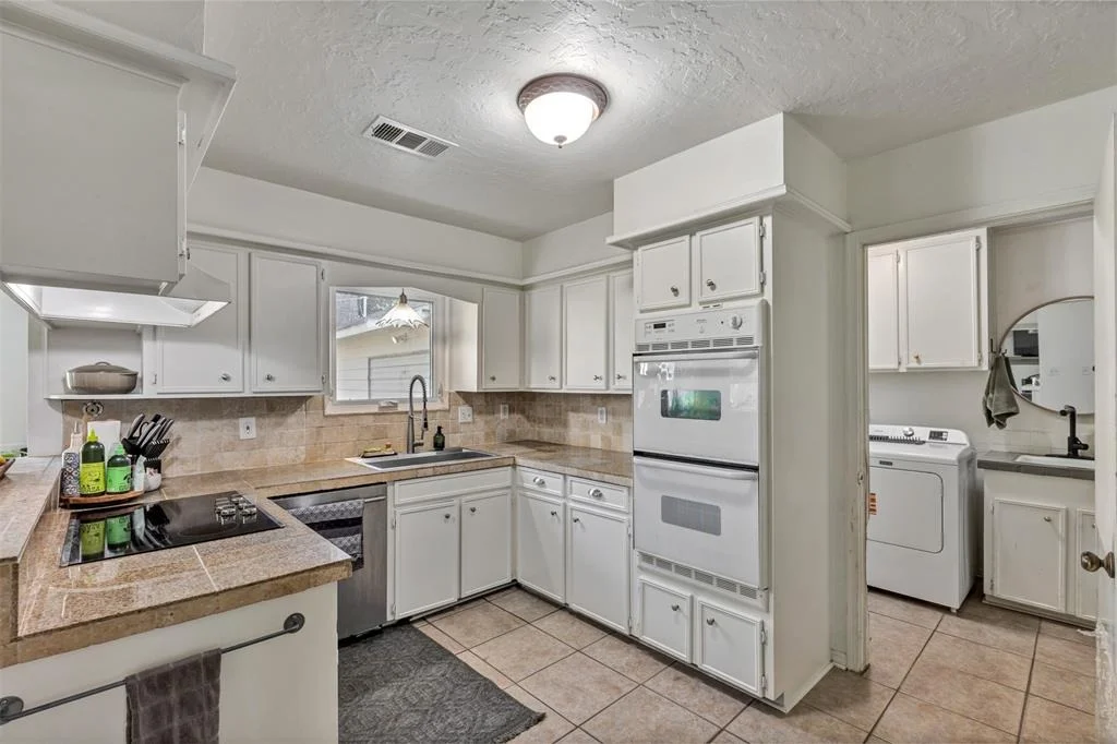 Photo of 17806 Birch Forest Lane
