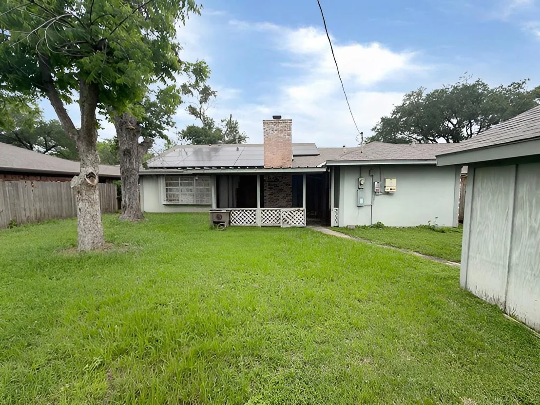 Photo of 6235 Leaf Arbor Drive