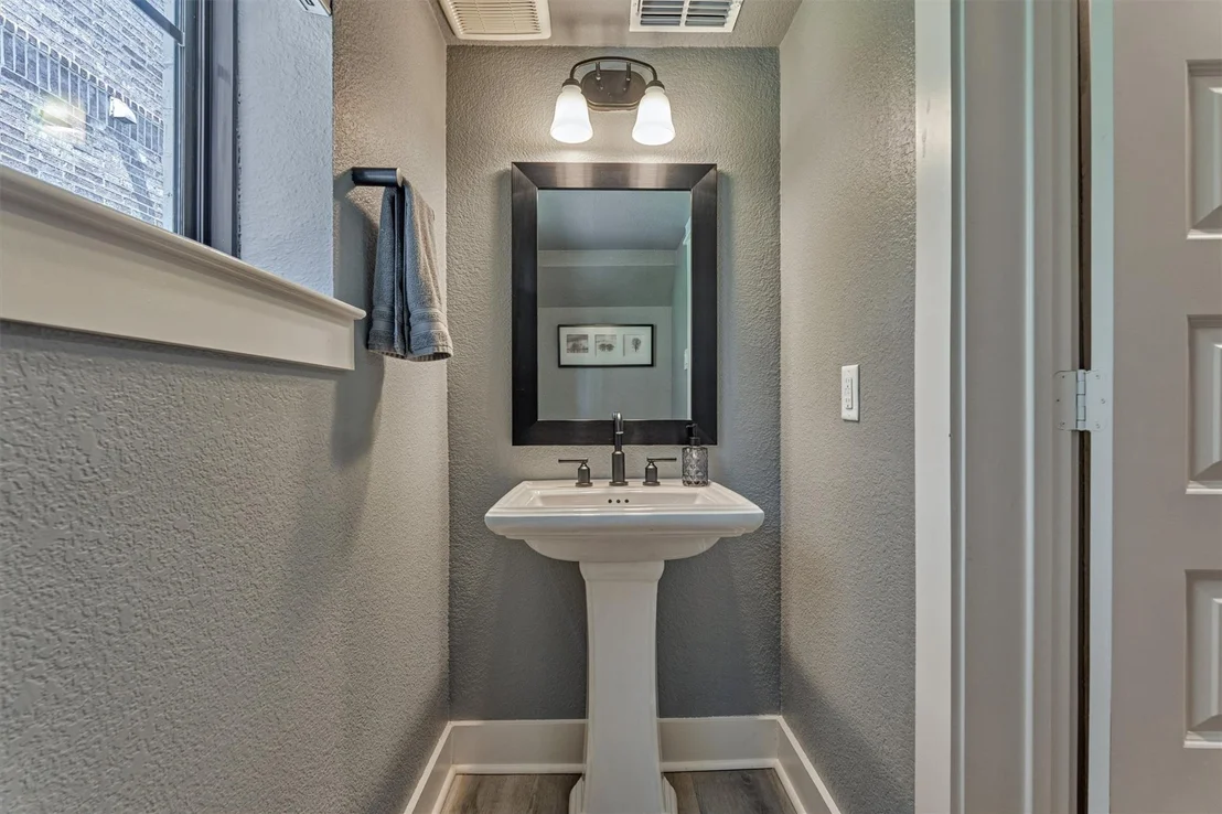 Photo of 35 Amerson Bay Way