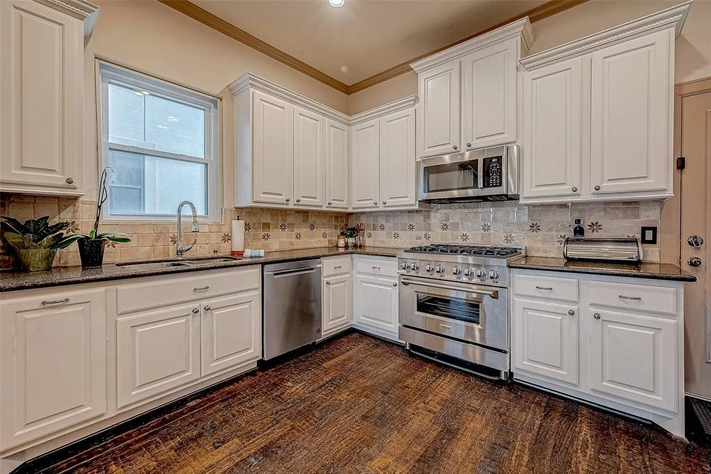 Photo of 2807 Chartres Street Street