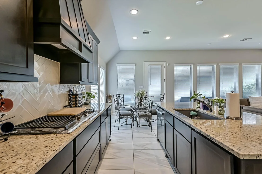 Photo of 5138 Walnut Grove Lane