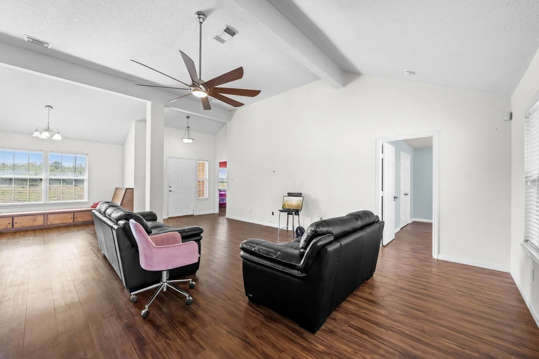 Photo of 7442 County Road 42