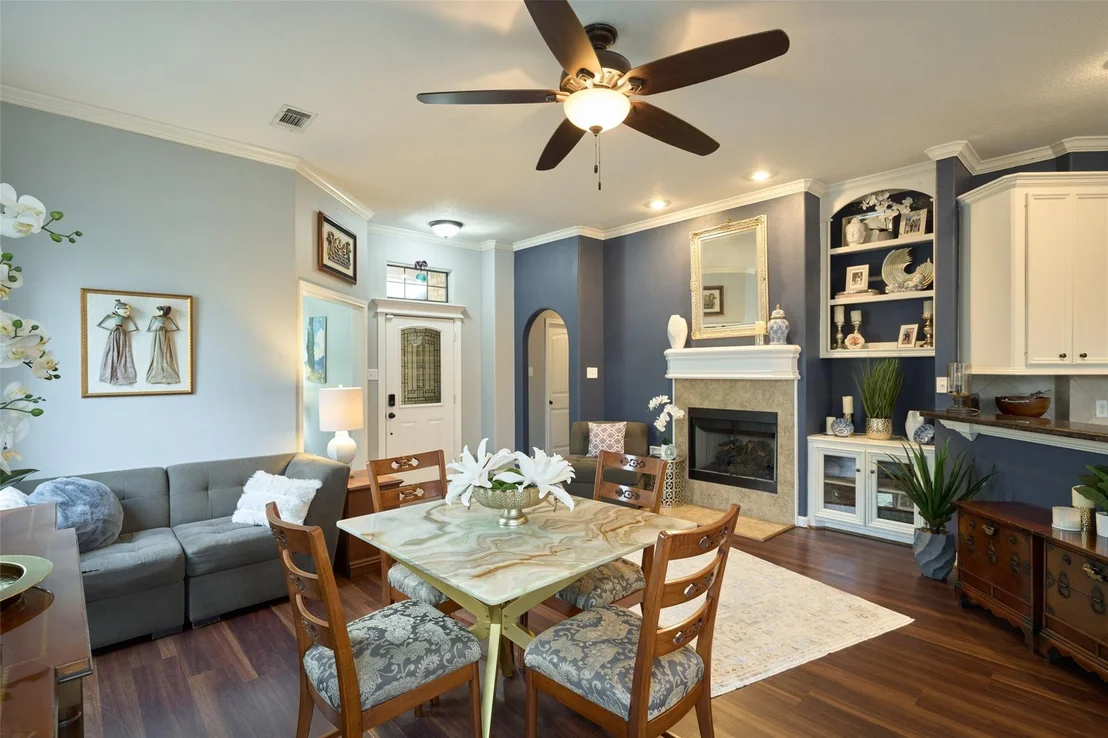 Photo of 115 Moonspinner