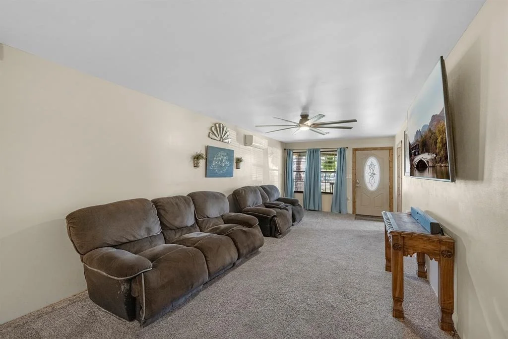 Photo of 716 Jones Road
